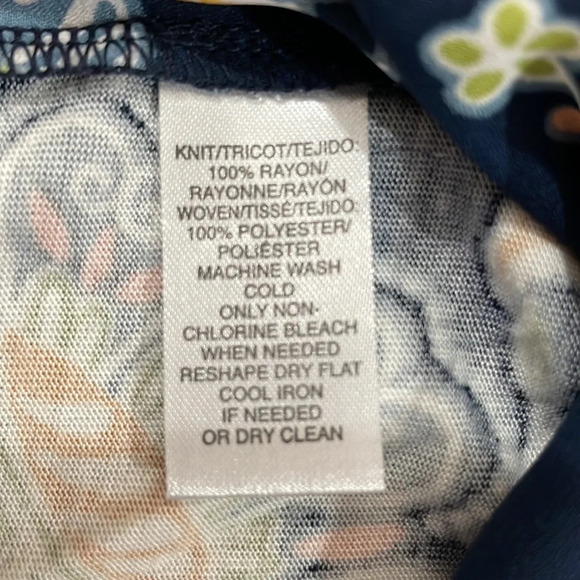 LOFT Navy Paisley Print Cap Sleeve Mixed Media Blouse XS - Picture 8 of 11